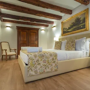 Apartments-rialto 1 - 2 - 3 Appartement